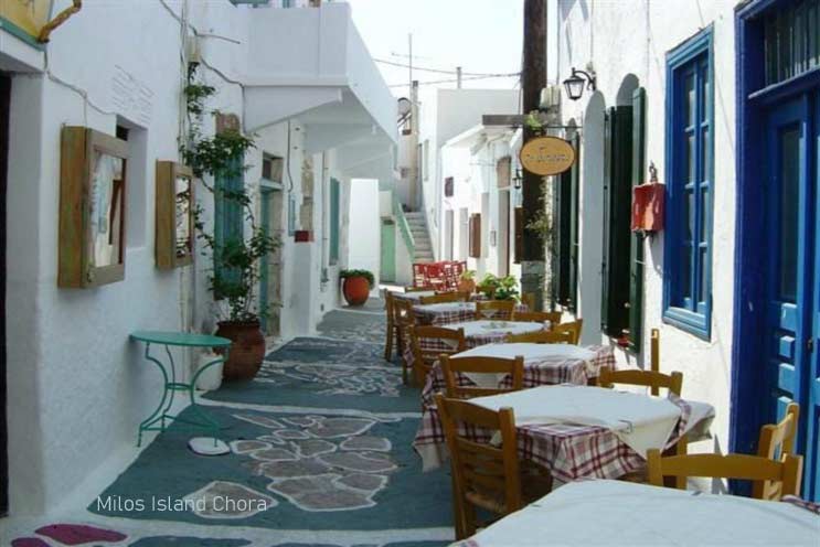 Milos_island_Plaka