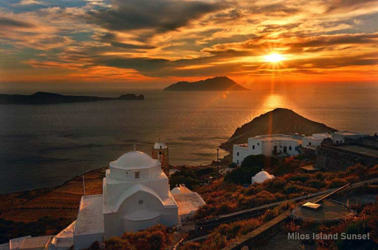 Milos_plaka_sunset